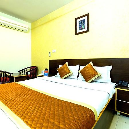 Hotel Ananta Inn ชัยปุระ ภายนอก รูปภาพ